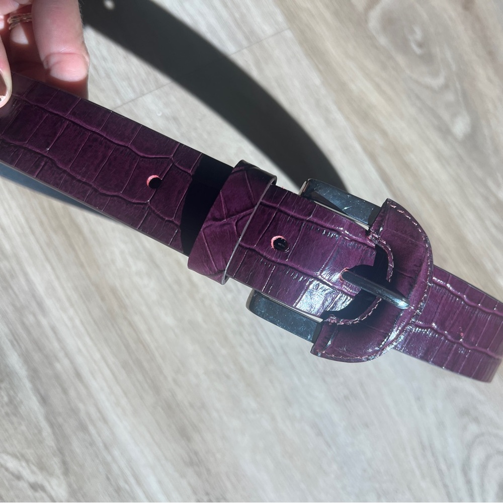 Rachel Comey Deep Burgundy Croc-Embossed Belt size small